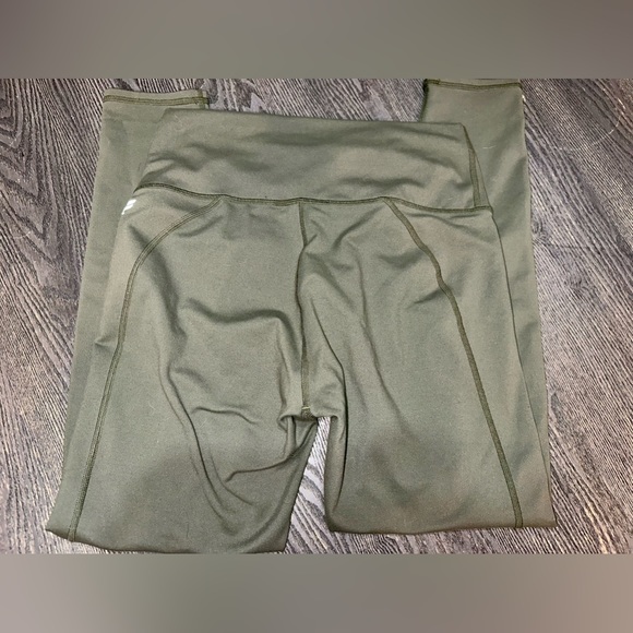 Green Fabletics Power Hold Compression Leggings Small - Picture 3 of 4